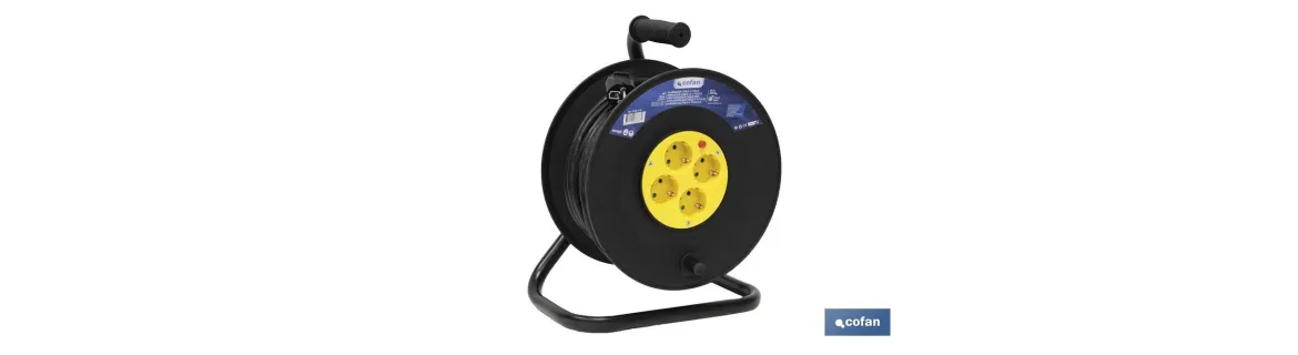 Alargador de cable con 4 tomas | Longitud del cable 50 metros | Sección cable 3 x 1,5 mm