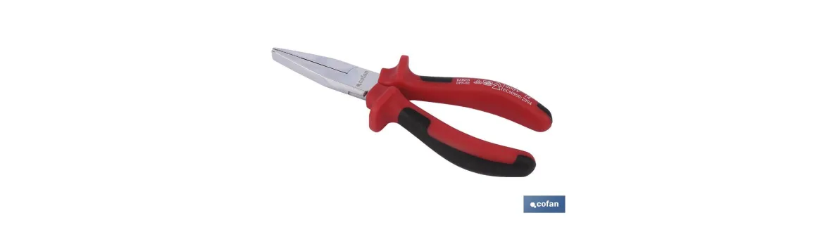 Alicates de punta plana | Alicates aislados para mayor seguridad | Medidas de los alicates: 160 mm