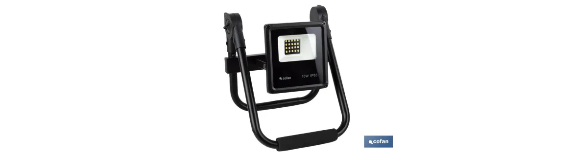Proyector MULTI LED 10W con soporte